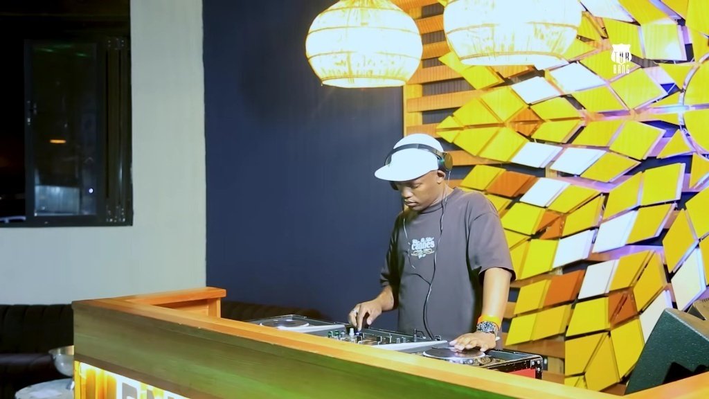 AMAPIANO MIX 2025 | Mthetho The Law | Live At ENDAWENI VOSLOORUS